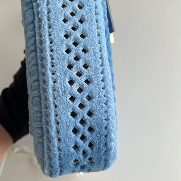 NWT!Fendi luxury laser cut mink fur baby blue baguette - Picture 3 of 5